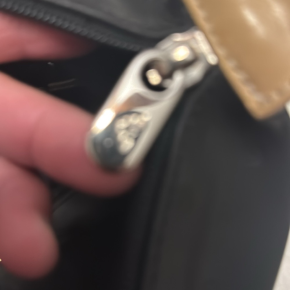 Black leather Arcadia bag. Euc - Picture 7 of 7